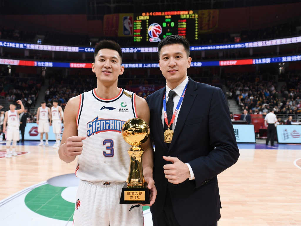 强对勇士队 强对勇士队